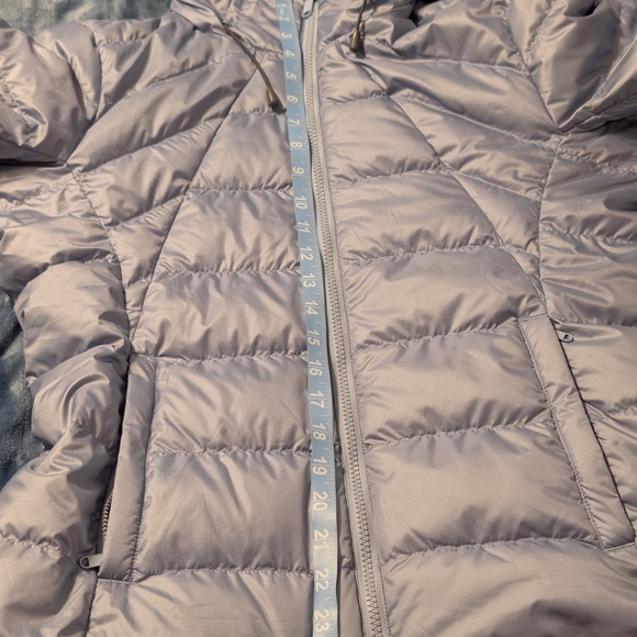 NWOT Quince Blue Lightweight Packable Hooded Puffer Jacket Down Filled Medium - Picture 10 of 11